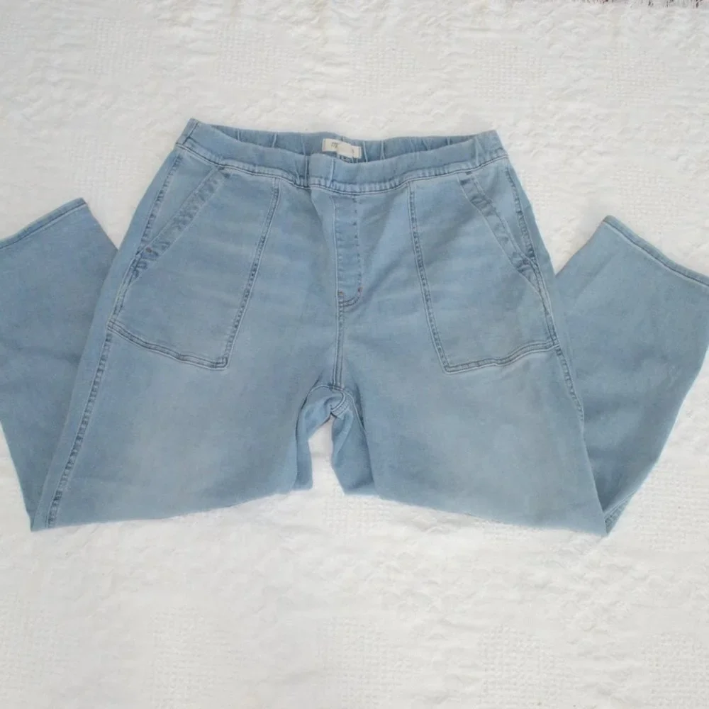 Madewell Pull-On Relaxed Jeans in Bellview Wash XL - Picture 4 of 16